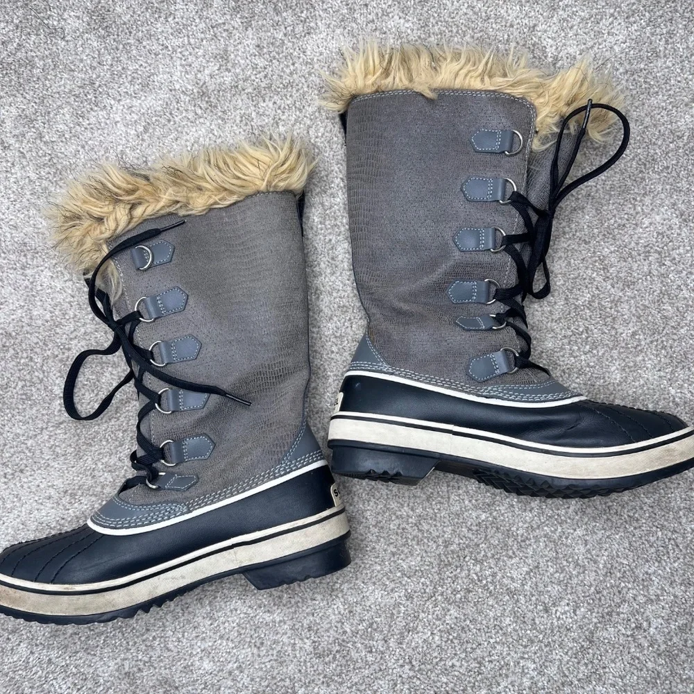 Sorel Tivoli Joan of Arctic Pewter Fur Lace Up Snow Boots 7